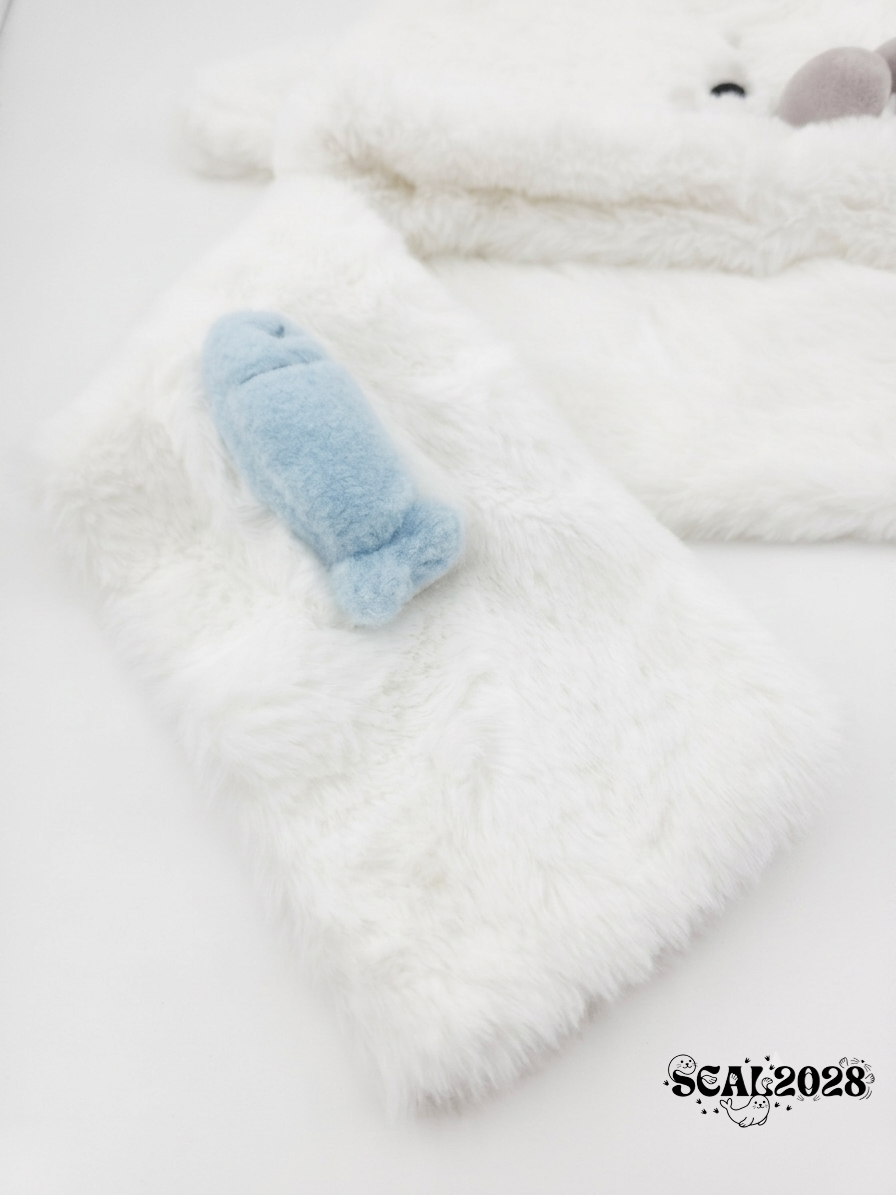 Seal white hooded scarf
